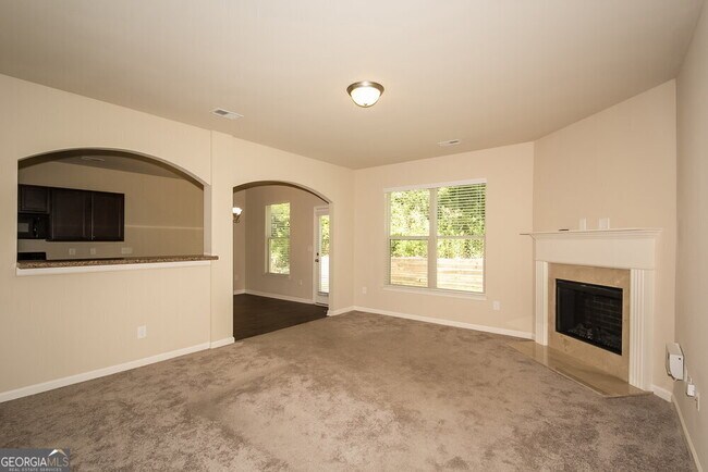 Building Photo - 258 Stillwood Dr