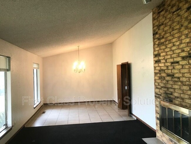 Photo - 5316 NW 111th Terrace House