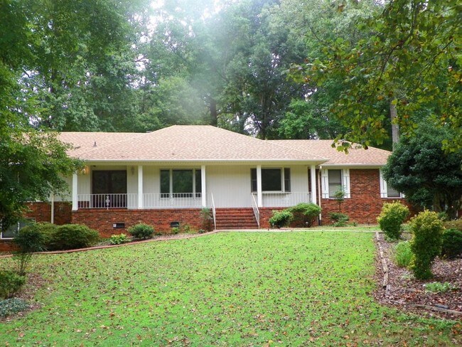 Foto del edificio - 4501 Bradenton Ct