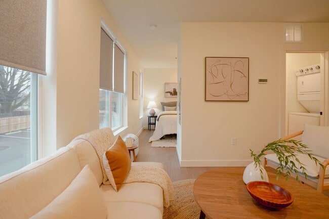 View of Shepard Apartments for Rent with High Ceilings - Columbus, OH - Updated ...