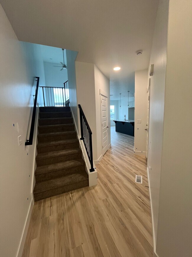 Foto del edificio - 2676 Blue Dawn Ln