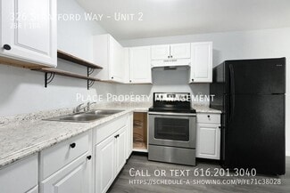 Building Photo - 326 Stratford Way