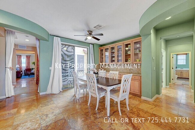 Building Photo - 4 BEDROOM + OFFICE + LOFT HOME IN GATED CO...