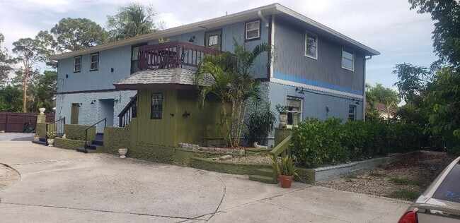 Foto del edificio - 4385 Pine Lake Rd