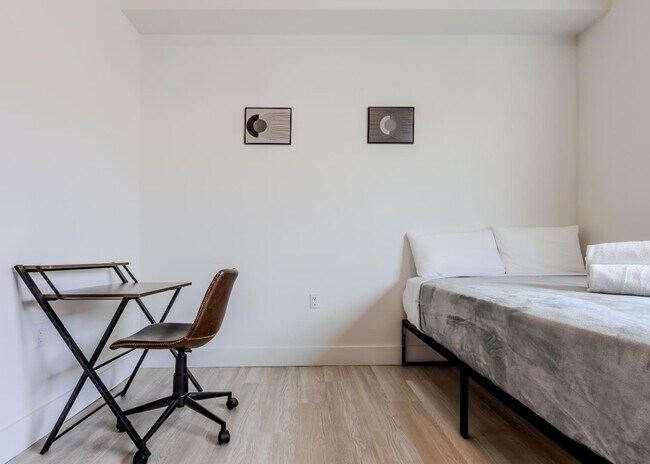 Foto del edificio - 1110 NW 7th St