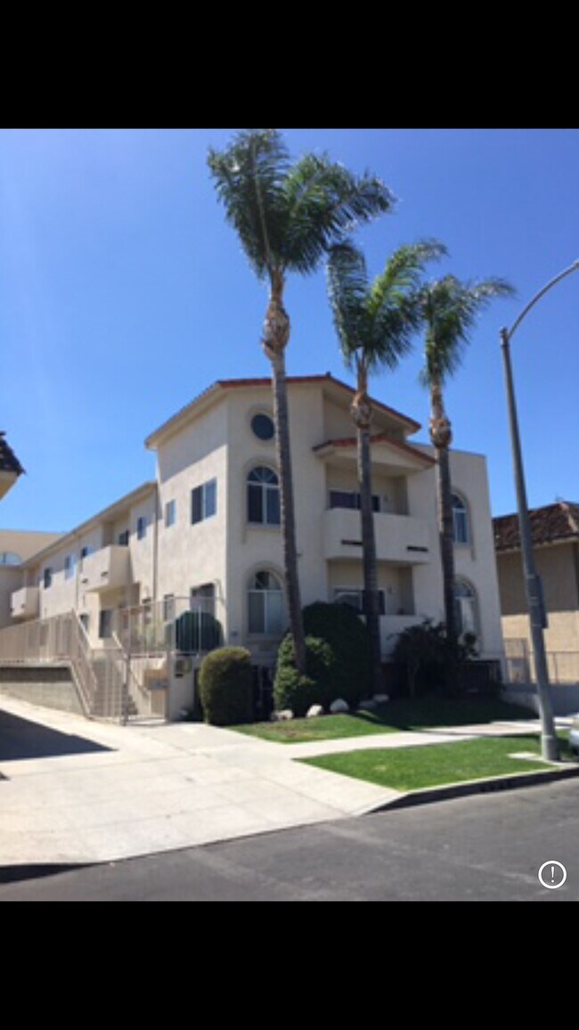 3727 Watseka Ave Unit 101, Los Angeles, CA 90034 Apartment for Rent