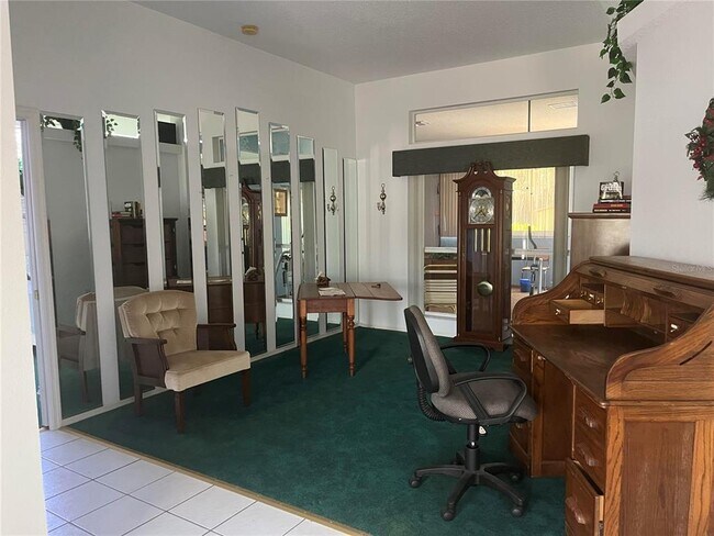 Foto del edificio - 223 Eastpoint Ct