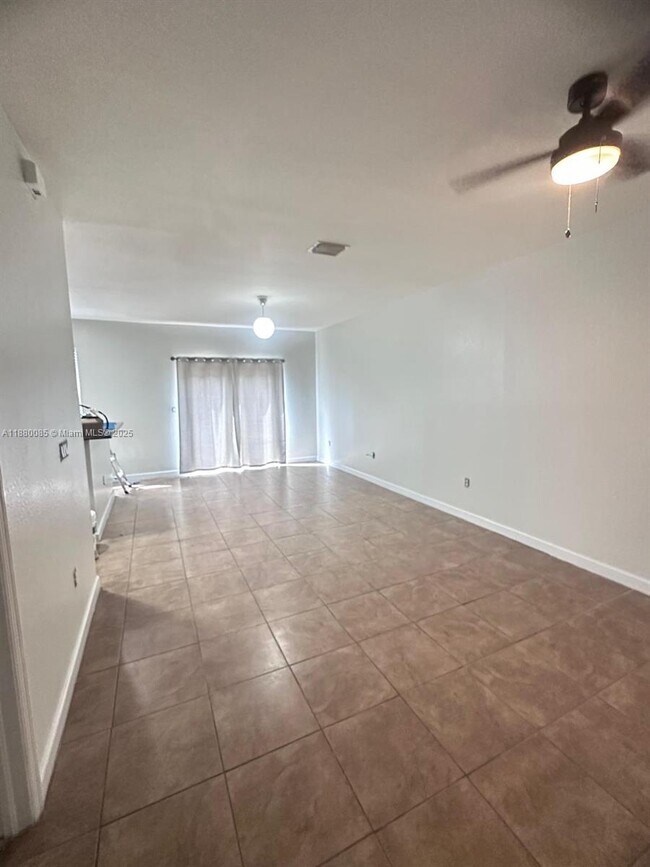 Foto del edificio - 15068 SW 117th Terrace