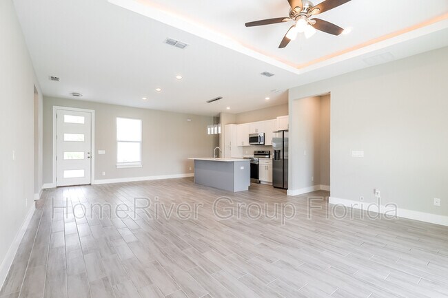Building Photo - 2177 Rio Grande Canyon Loop