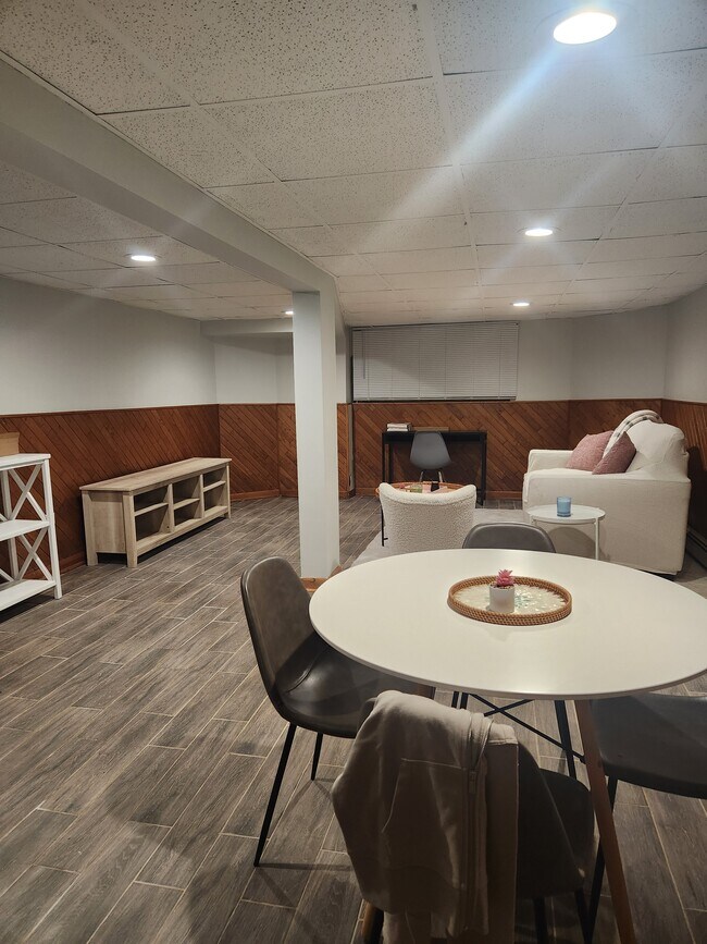 living and dining room - 5848 N Merrimac Ave