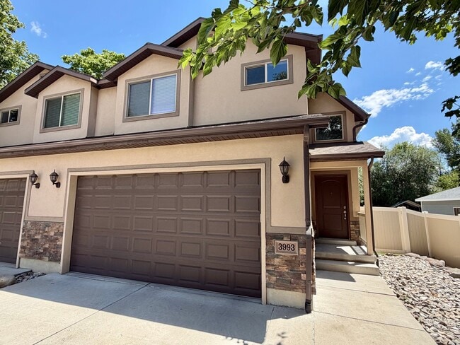 Building Photo - 3993 S 400 E