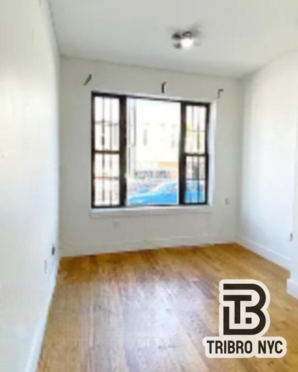 Building Photo - 2 bedroom in Queens NY 11385