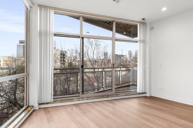 Foto del edificio - 900 W Hubbard St