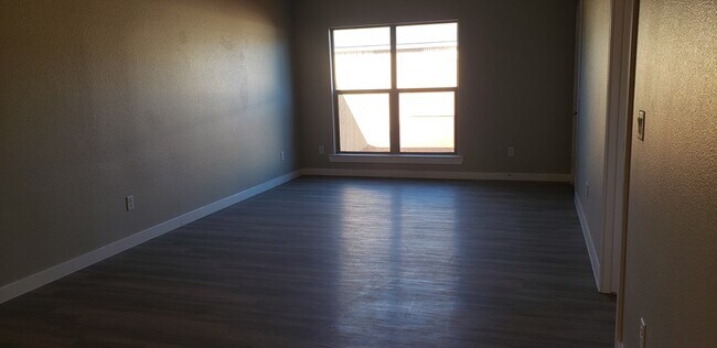 Foto del edificio - 83 Maverick Cir