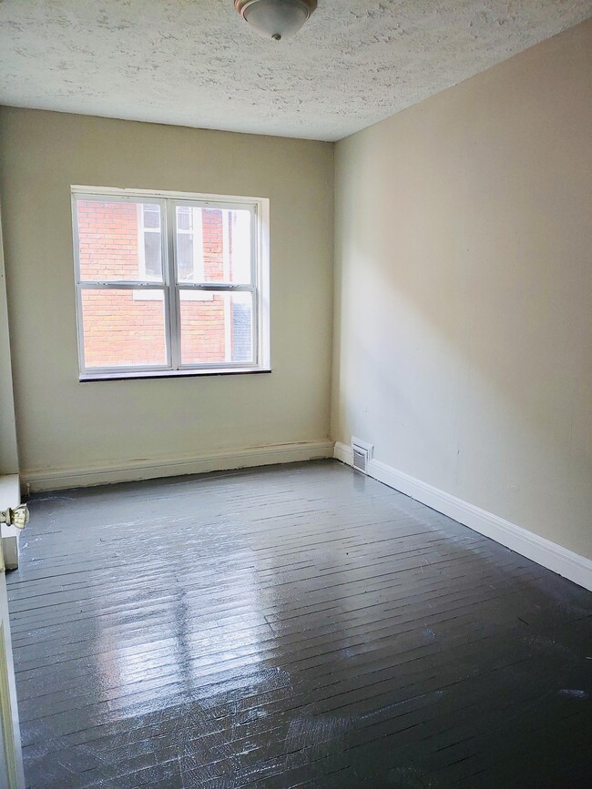 Foto del edificio - 2209 Washington St E