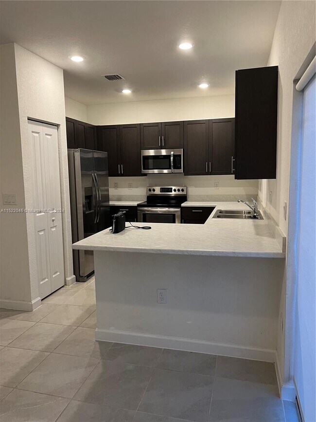 Building Photo - 13387 SW 287th Ter