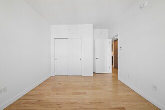 Interior Photo - The Vitagraph