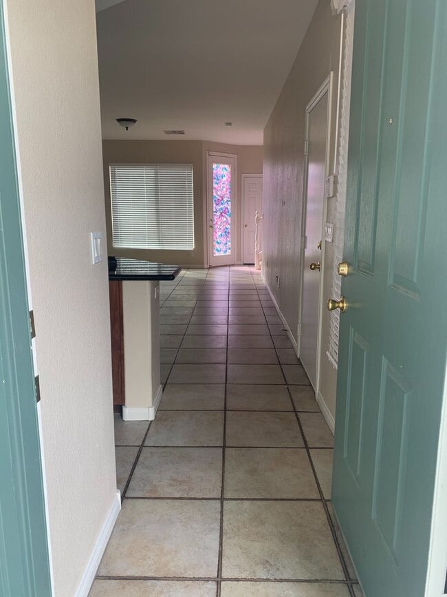 Foto del edificio - Cozy Two Bed Home