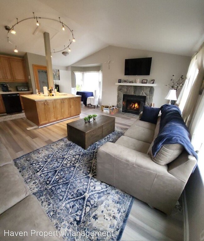 Foto del edificio - 3 br, 2.5 bath House - 1823 NE 17th Pl