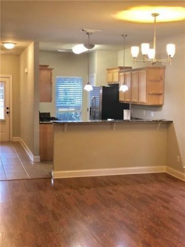 Foto del edificio - 162 Emerald Oaks Dr