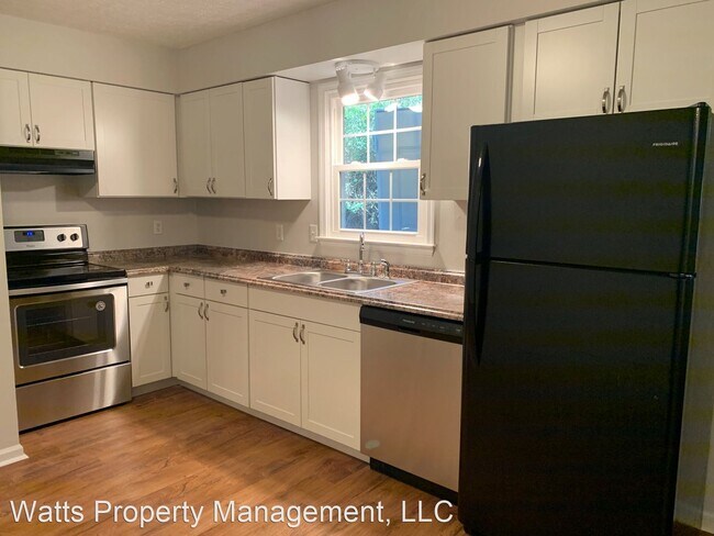 Building Photo - 2 br, 1 bath House - 103-A Daniel Street