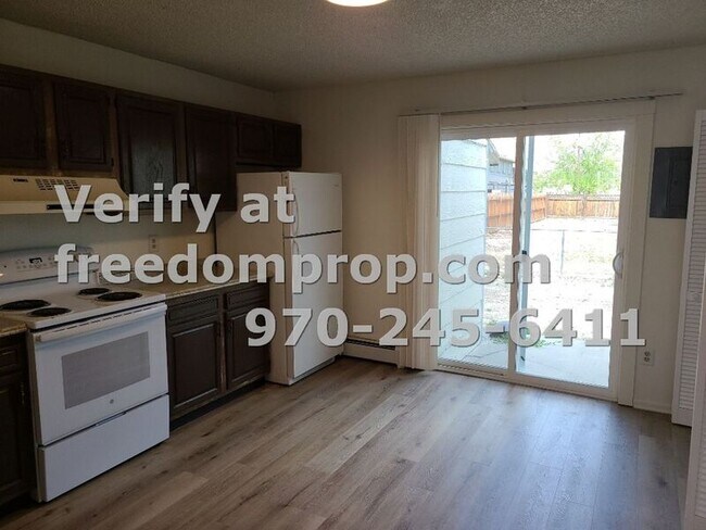 Foto del edificio - 3230 Rood Cir E