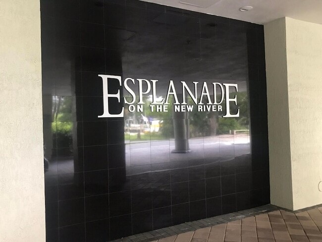 Foto del edificio - 401 SW 4th Ave