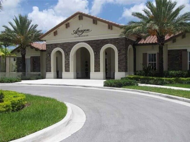 Photo - 3456 W 90th St House