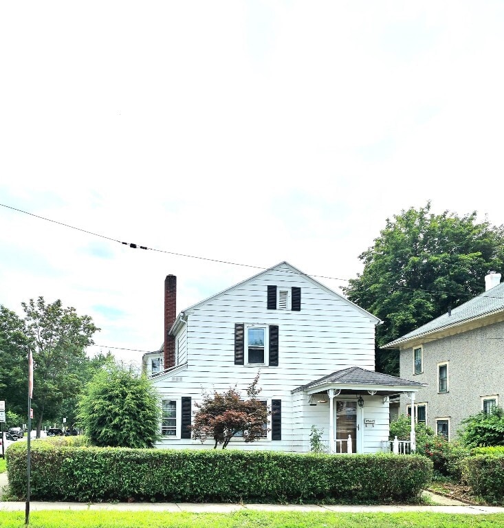 Primary Photo - 910 Broad St