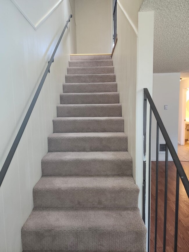 Foto del edificio - 10512 NE 7th St