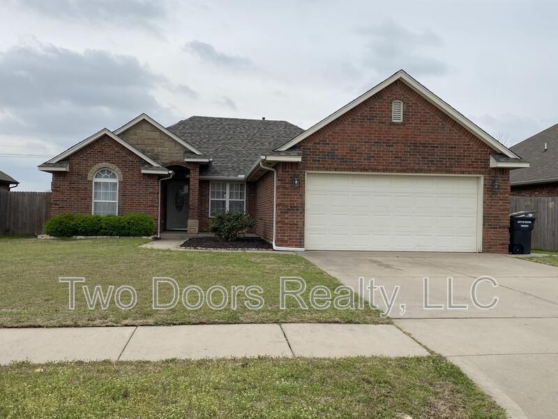 Foto principal - 836 Carol Ann Pl