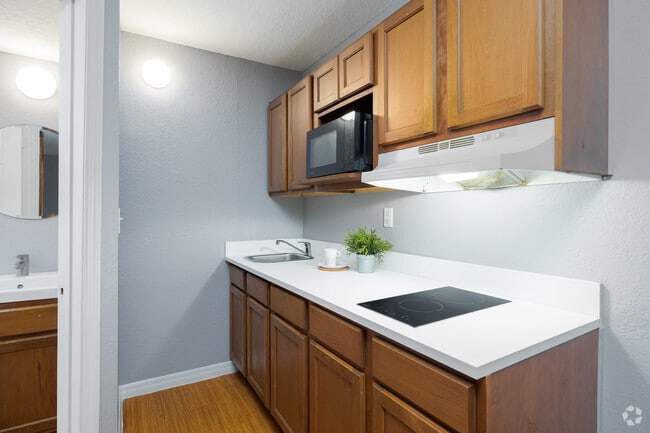 Studio Model - Kitchen - Staymore