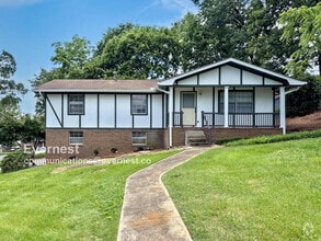 Building Photo - 922 Wesley Dr