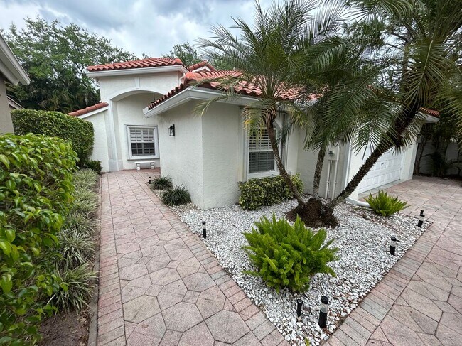Foto del edificio - 5153 Brookview Dr