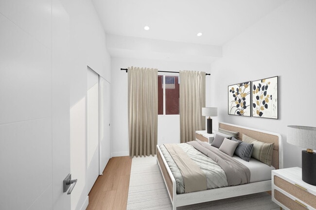 Virtually Staged - 13846 Moorpark St