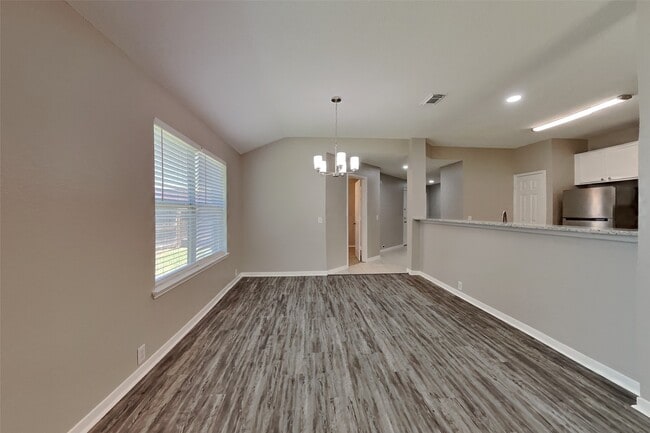 Building Photo - 10202 Dr Peridot Cove