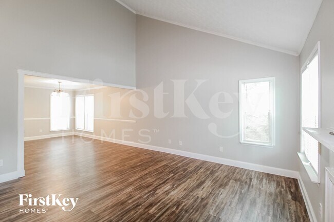 Building Photo - 5695 Sugar Creek Ct