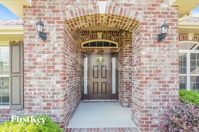 Building Photo - 4258 Old Cahaba Pkwy