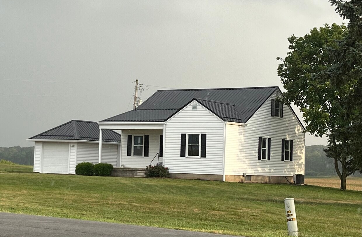 Primary Photo - 9340 Williamsport Pike