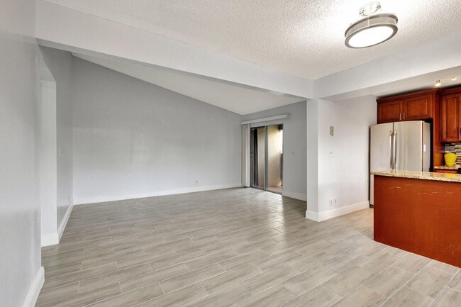 Building Photo - 5264 Bosque Ln