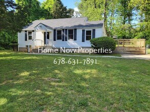 Building Photo - 2073 Flat Shoals Rd