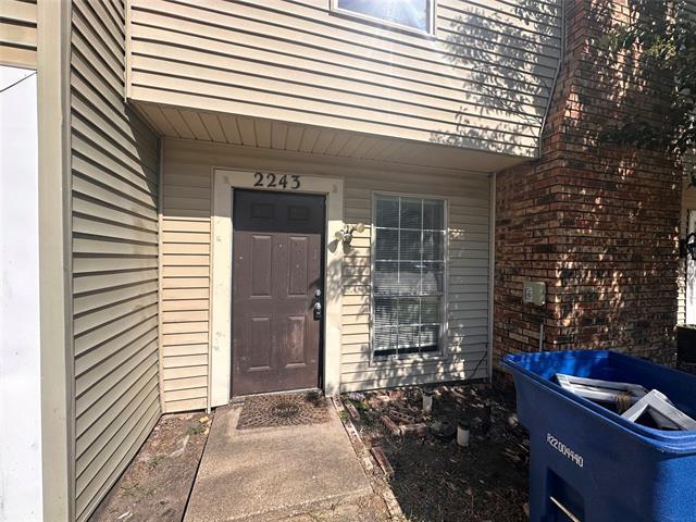 Building Photo - 2243 Aspen Dr