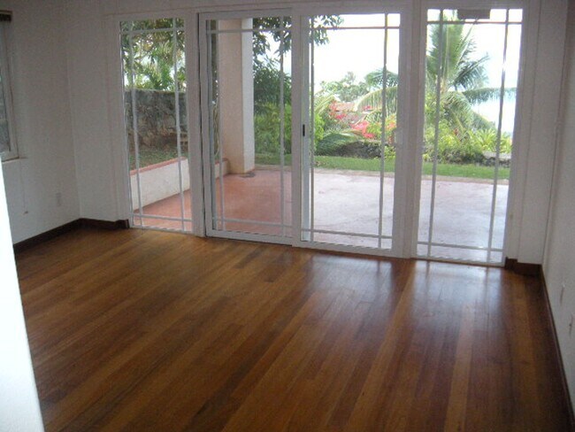 Foto del edificio - Lilipuna Rd. A-B