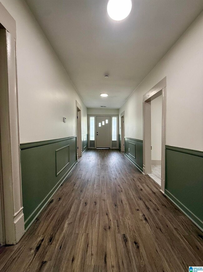 Building Photo - 1458 Hueytown Rd