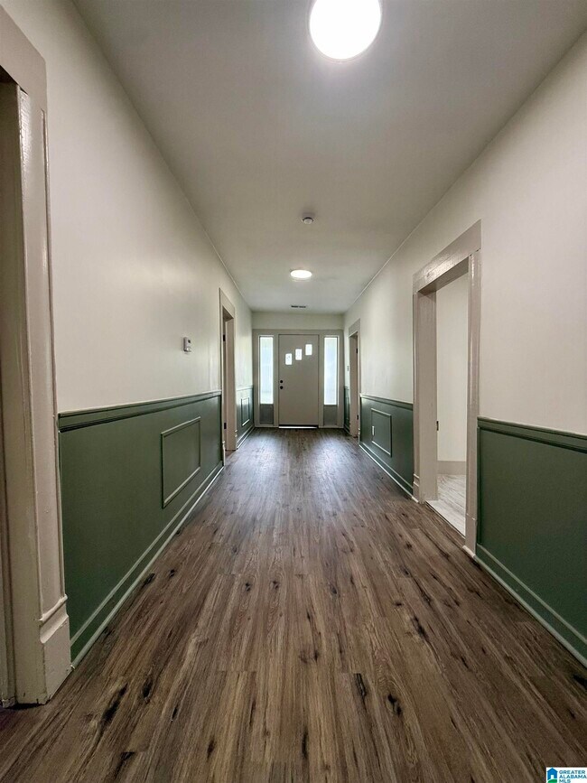 Foto del edificio - 1458 Hueytown Rd