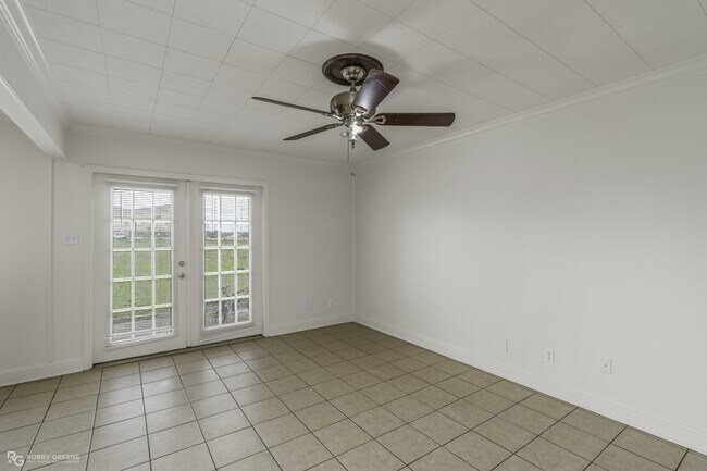 Foto del edificio - 3533 Hastings Pl