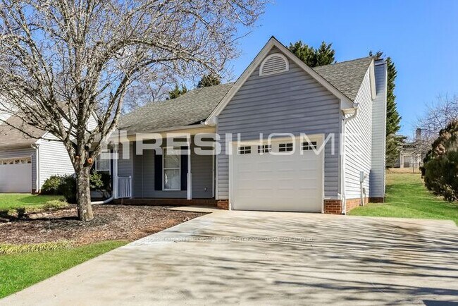 Building Photo - 34 Winding Creek Way