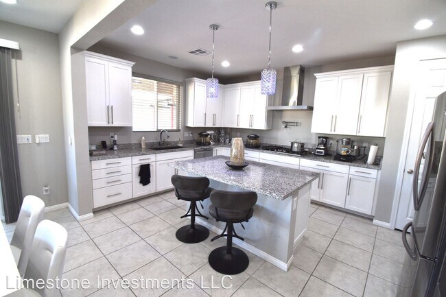 Building Photo - 5 br, 3 bath House - 4108 Cloudy Night Ave.
