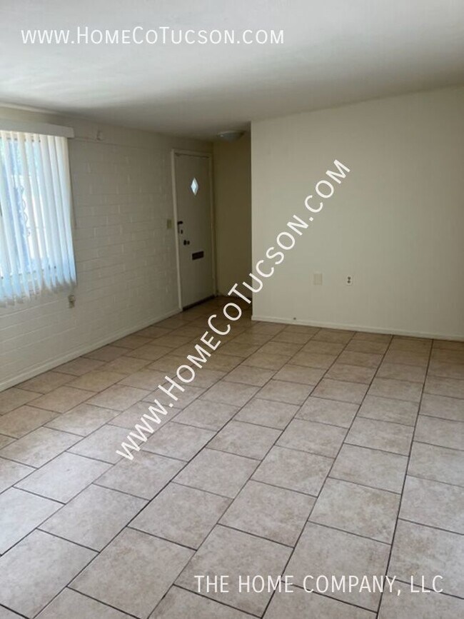 4917 S Cherry Ave Lots of Room - 2 bedroo... - 4917 S Cherry Ave Lots of Room -  2 bedroo...