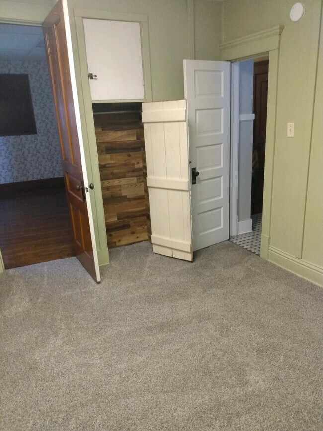 Bedroom 2 - 219 W Harrison St
